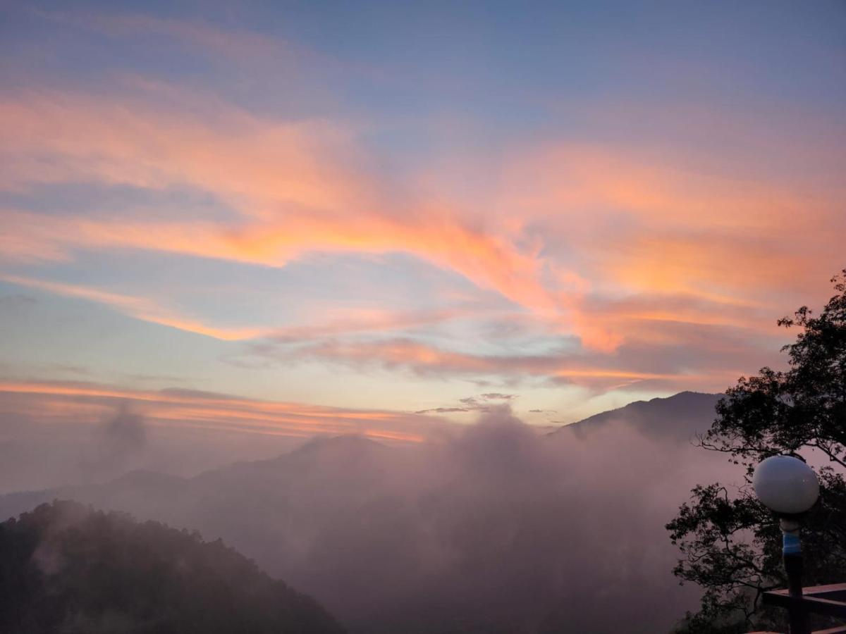 Sh Sunset Resort Nainital Zewnętrze zdjęcie