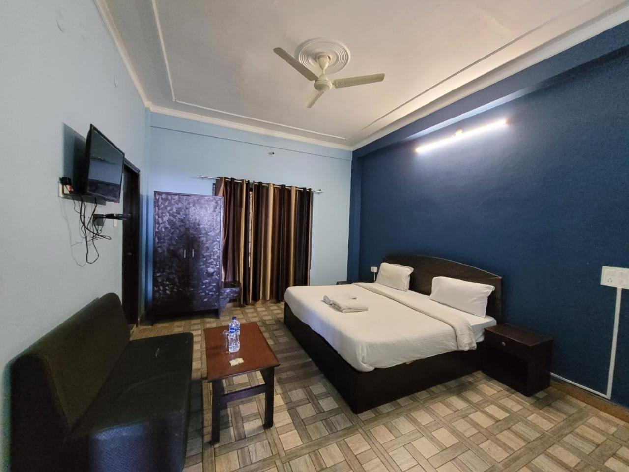 Sh Sunset Resort Nainital Zewnętrze zdjęcie